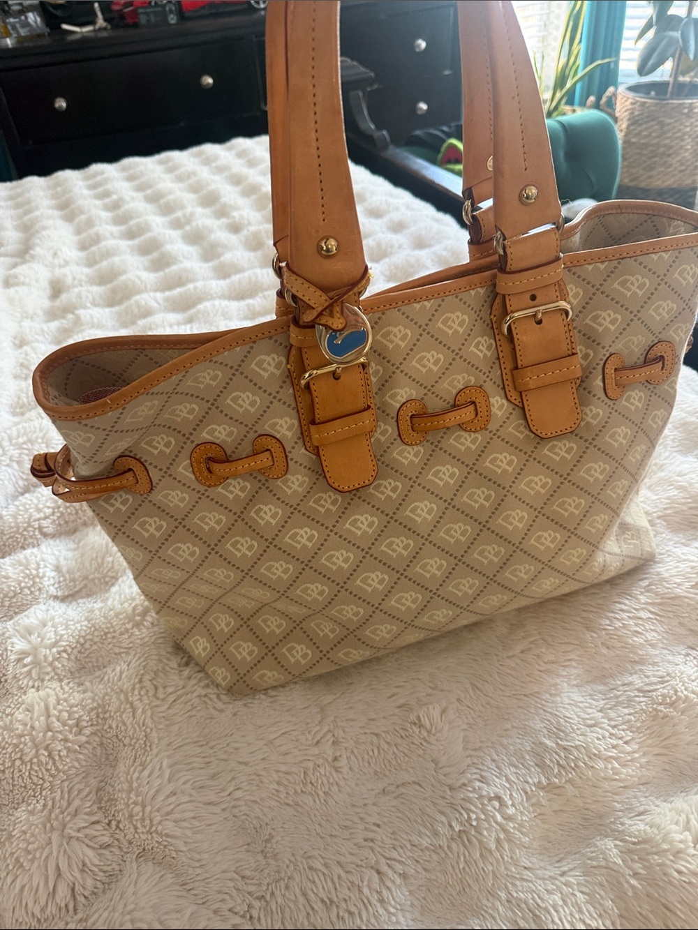 Dooney & Bourke Tan Beige Signature Canvas Leather Trim Satchel Handbag Purse